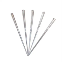 Шпажка одноразовая "Призма" стеклоподобная прозрачная (артикул: 061200033) купить в разделе «Пластиковая одноразовая посуда».